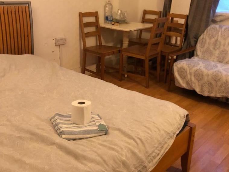 Private Rooms In 3 Bedroom Flat!! Londres Exterior foto